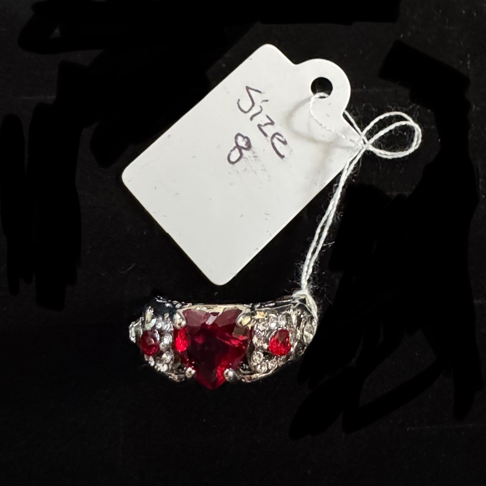 New….Heart shaped red imitation gem ring size 8